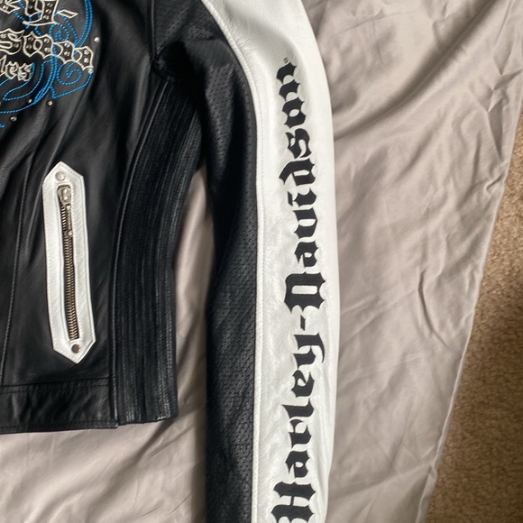 Harley Davidson leather jacket medium brand new - Picture 3 of 8